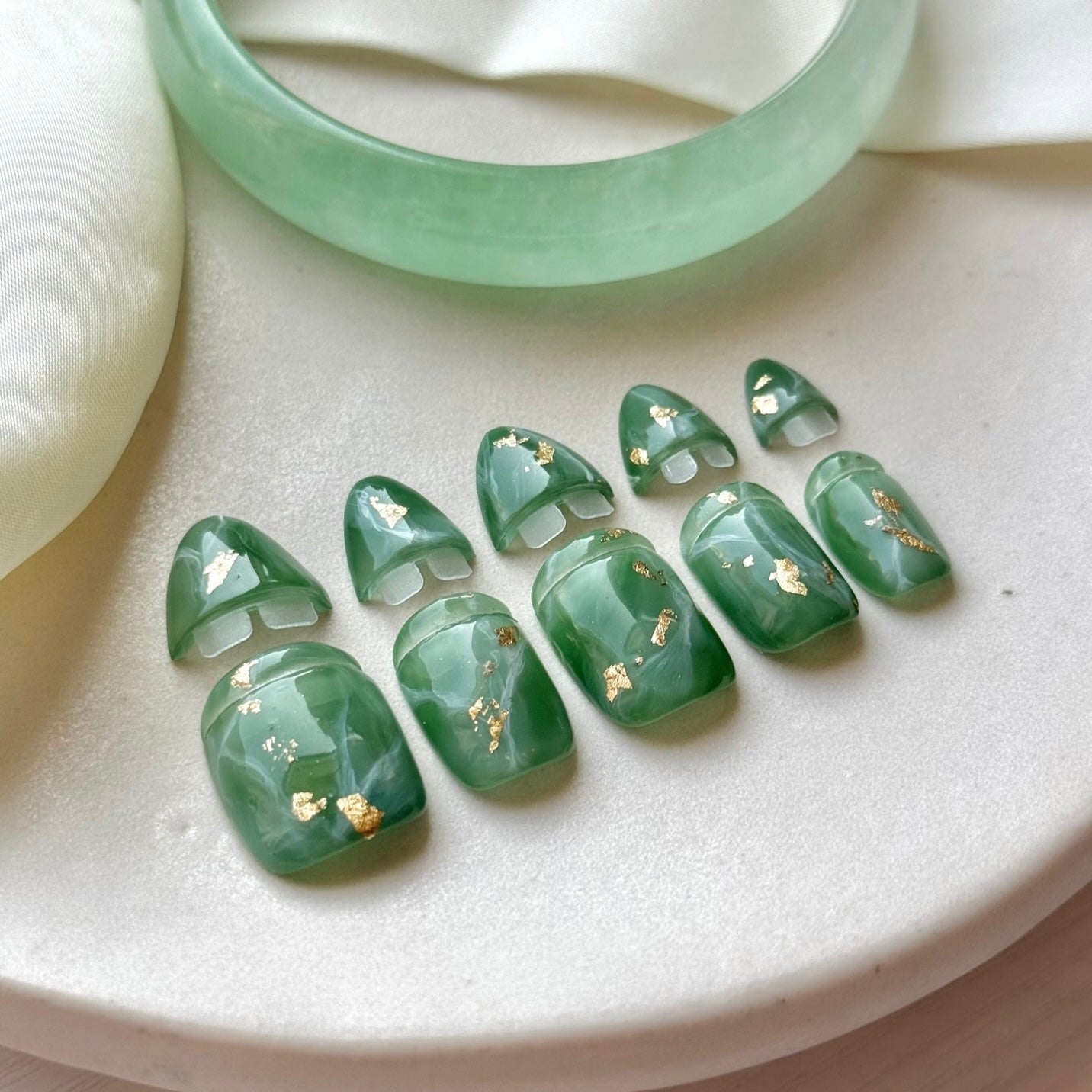 [LIMITED EDITION] Jade Clip-on Nails